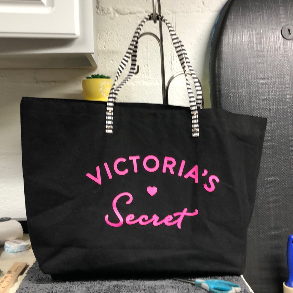 Victoria’s Secret large black canvas tote style #11046359